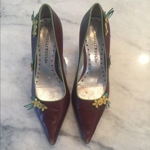 HOLLYWOULD Brown leather floral appliqué heels